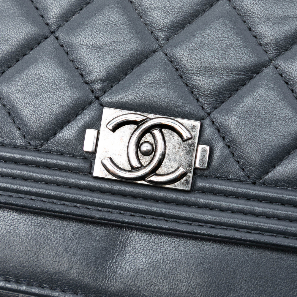 Pre-Loved Chanel Quilted Lambskin Boy Wallet On Chain - Picture 5 of 7